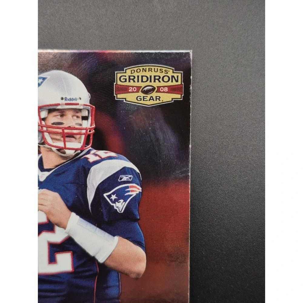 2008 Donruss Gridiron Gear Tom Brady #58 Gold Holifoil 112/200 Patriots
